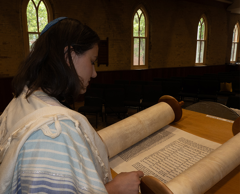 Congregation gathered for music and learning