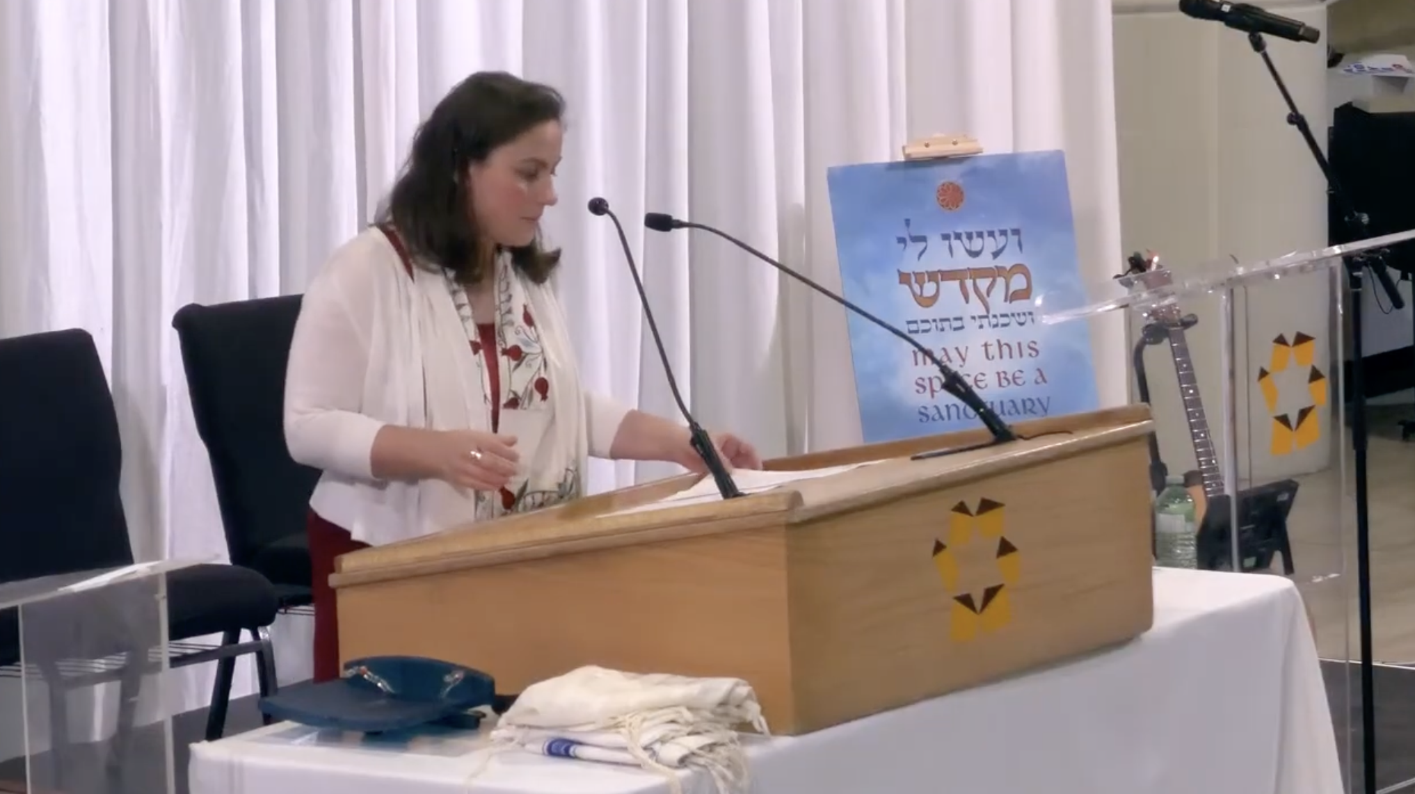 City Shul’s sanctuary during High Holy Day services